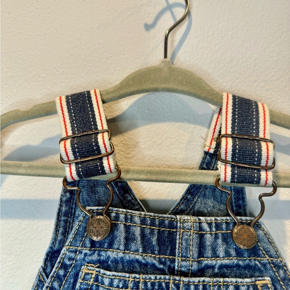 Osh Kosh B’Gosh Baby Short Overalls | EUC | 9mo | Denim | Pockets | 100% cotton - Picture 15 of 16